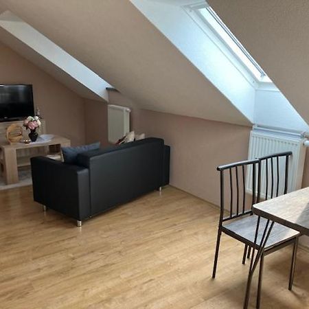 Апартаменти Apartmanovy Dom Slavia Бойниці Екстер'єр фото